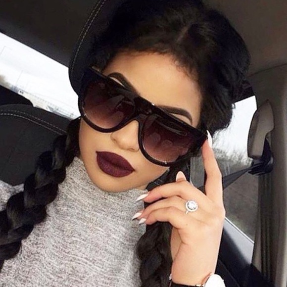 Fashion Black Sunglasses - Picture 7 of 8